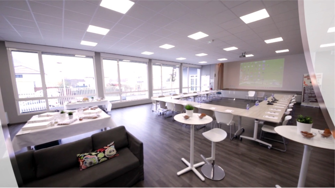 Locaux de rencontre et d'&eacute;change professionnel